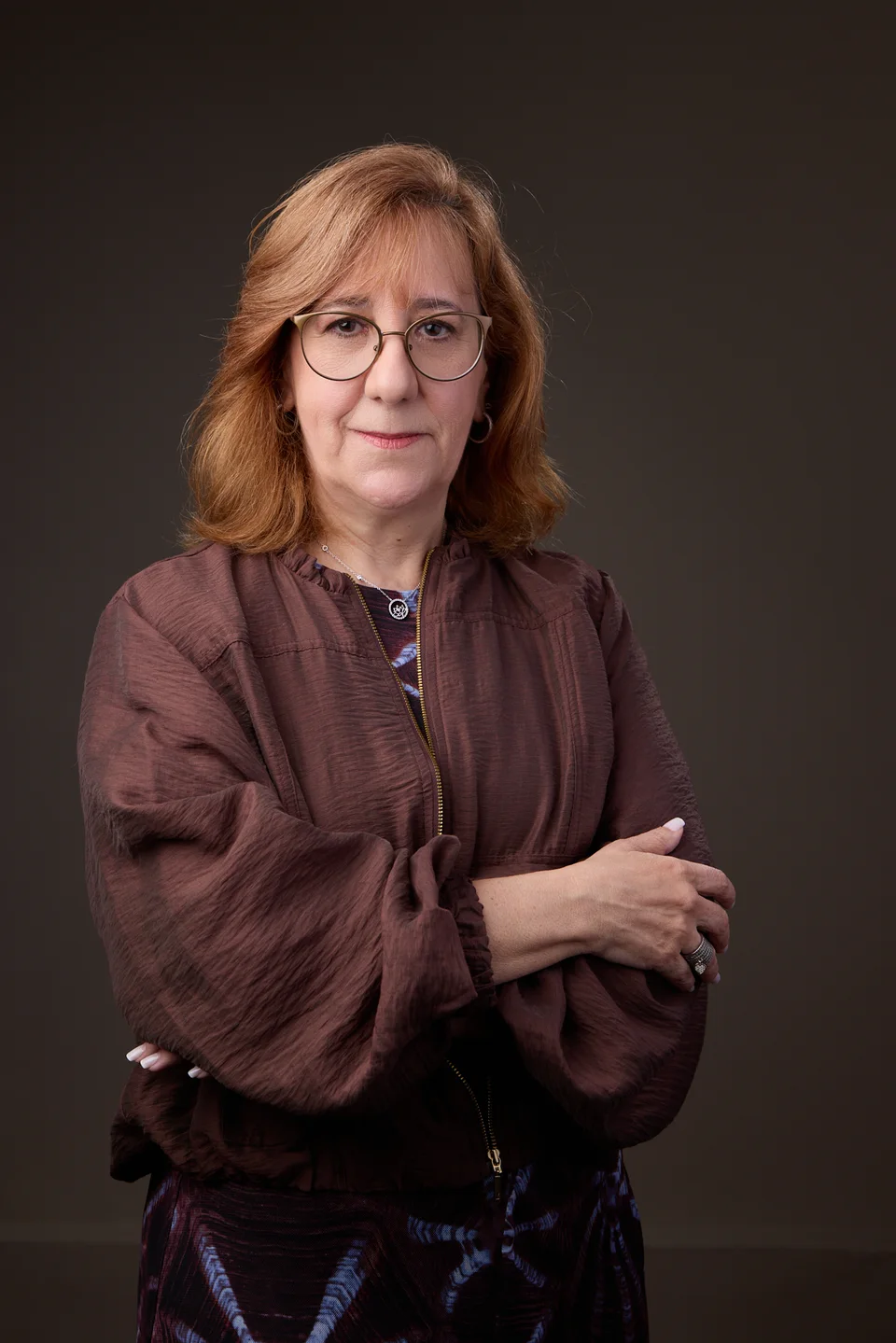 Dra. Ludmila Santoro em retrato profissional